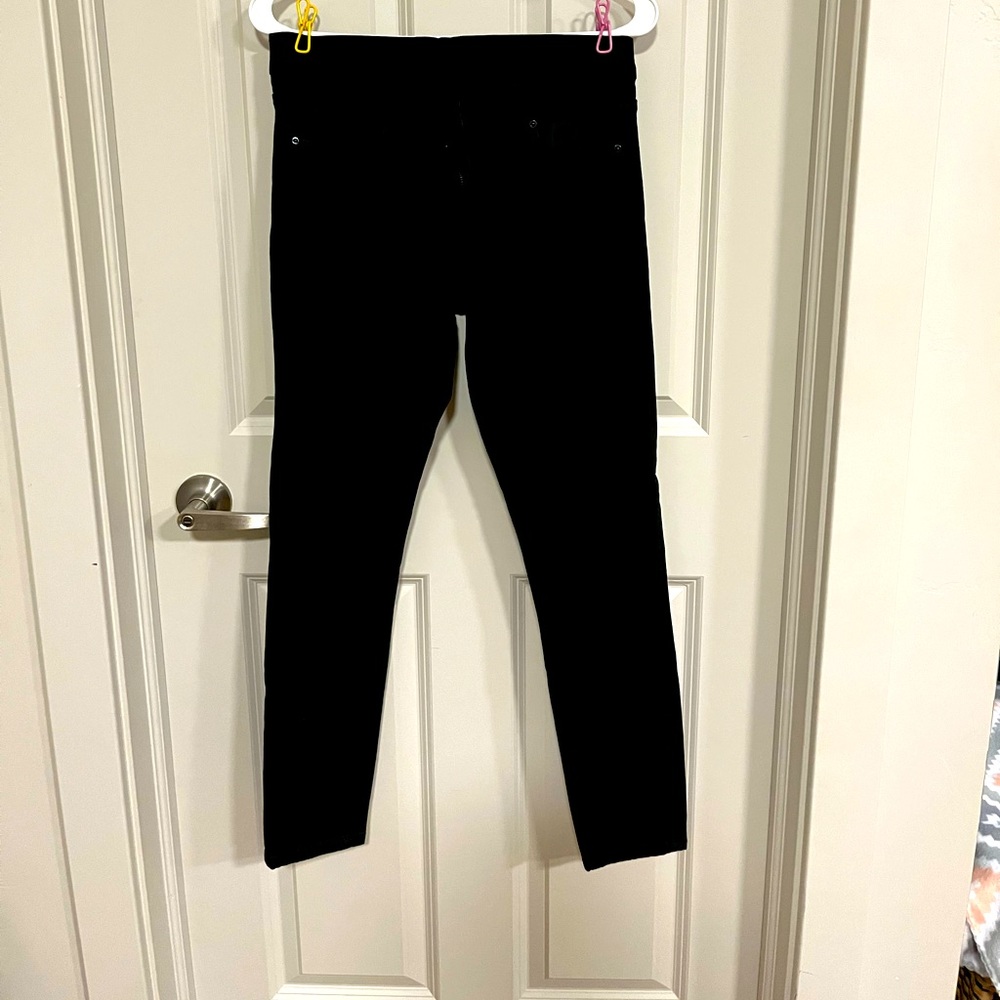 Black skinny jeans